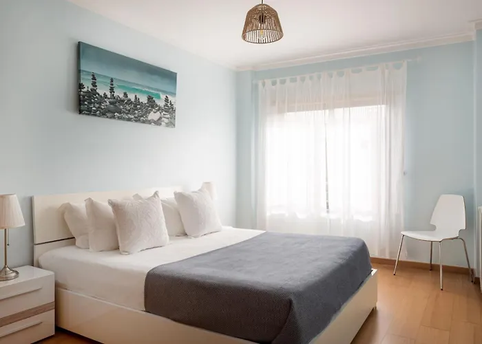 Apartamento Spacious 3br With Terrace | Cascaes