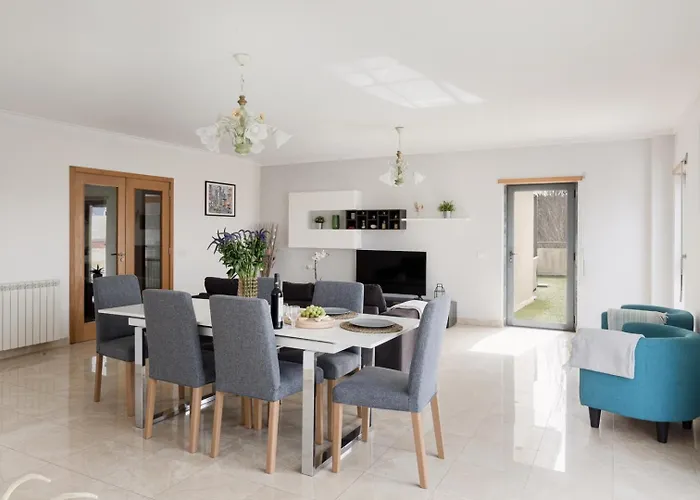 Apartamento Spacious 3br With Terrace |
