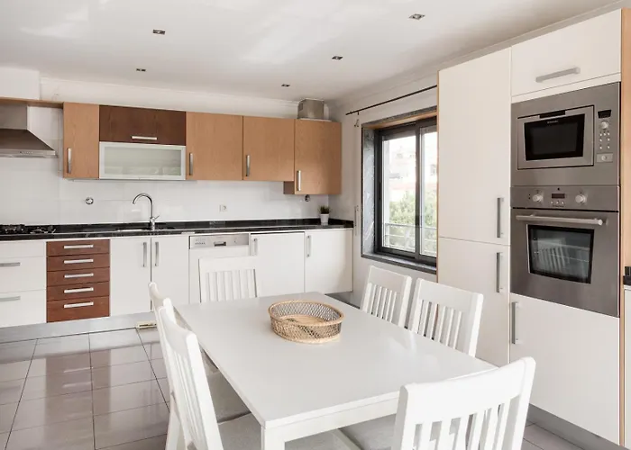 Spacious 3br With Terrace | Apartamento *