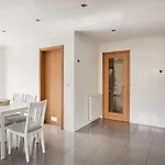 Apartman Spacious 3br With Terrace | *