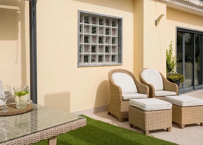 Apartment Spacious 3br With Terrace |