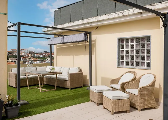 Apartment Spacious 3br With Terrace | Cascais