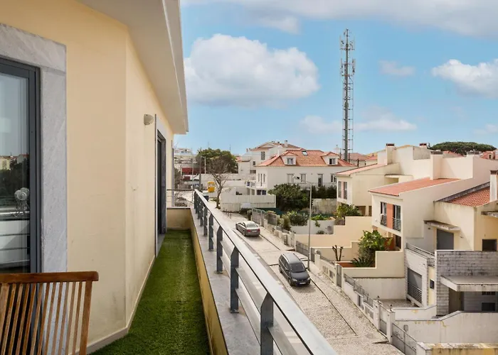 Spacious 3br With Terrace |