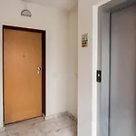 Spacious 3br With Terrace | דירה *